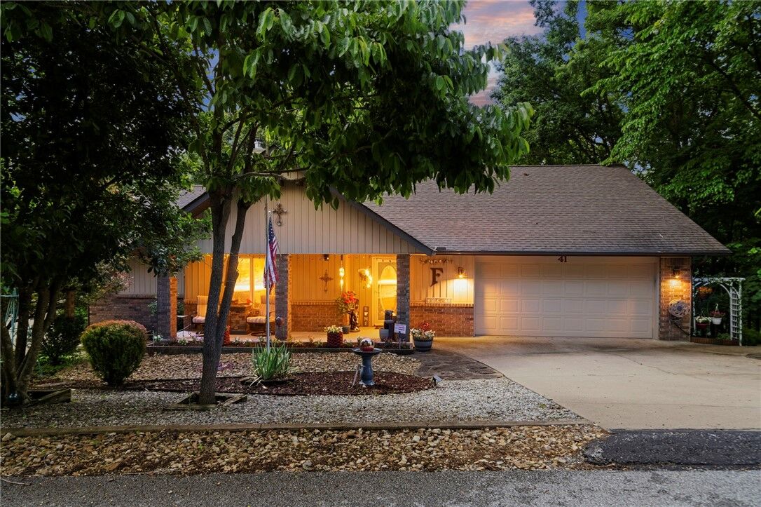 Property Photo:  41 Portsmouth Drive  AR 72715 
