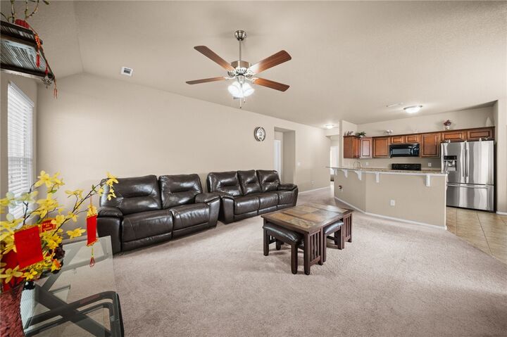 Property Photo:  1502 W Kelley Drive  AR 72756 