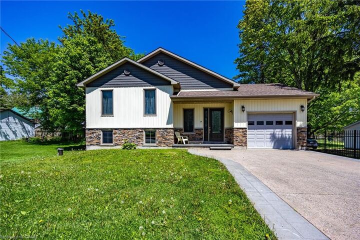 514 Fishers Glen Road — photo 1