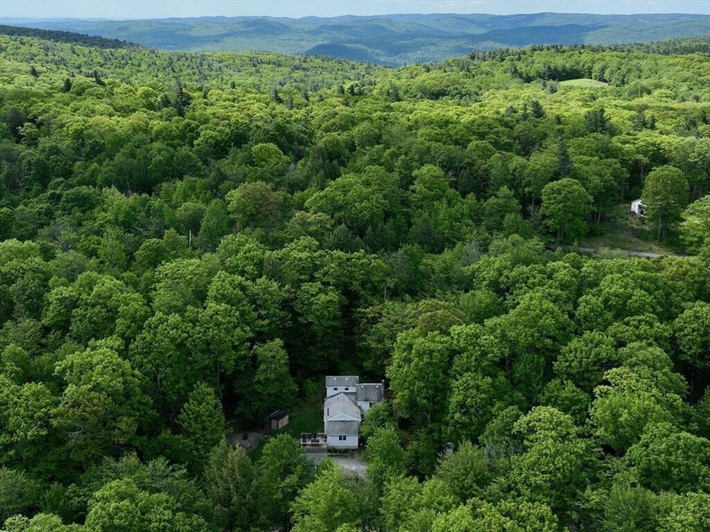 Property Photo:  34 Deer Run Path  MA 01346 