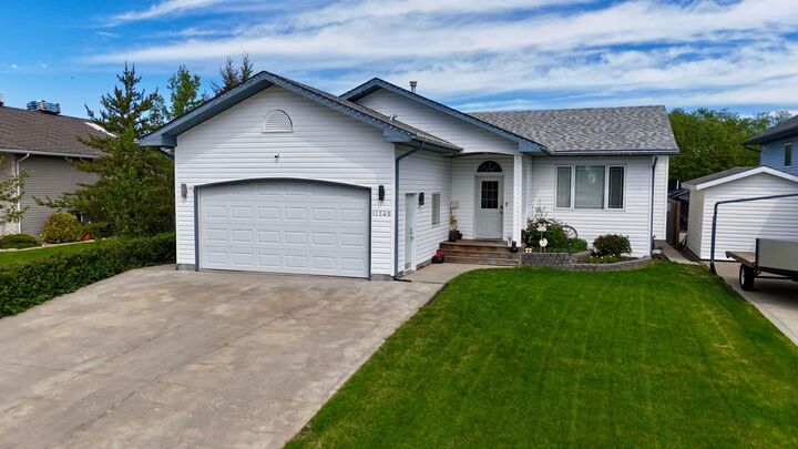 11345 110 Avenue Crescent — photo 1