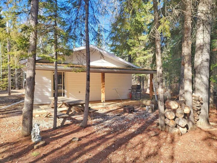 3252 Lake View Drive — photo 1