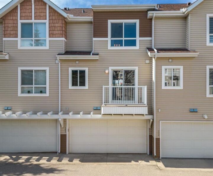 Property Photo: 161 Tuscany Court NW AB T3L 2Y9