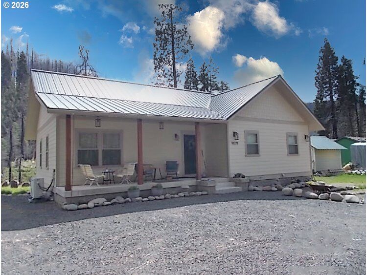 Property Photo:  91277 Blue River Rd  OR 97413 