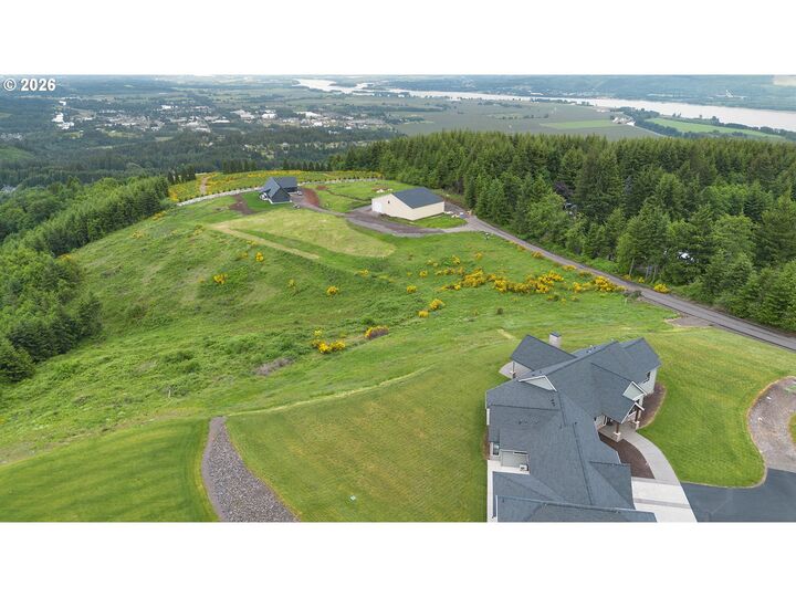 Property Photo:  240 Hood View Dr  WA 98625 