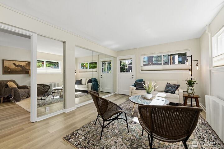 Property Photo: 4407 SW Alaska Street 11 WA 98116