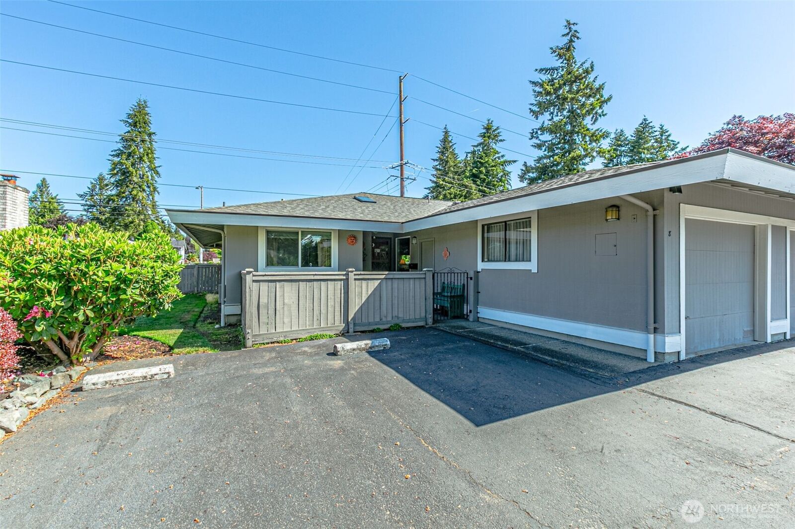 Property Photo:  1372  Bel Air Road 8  WA 98406 