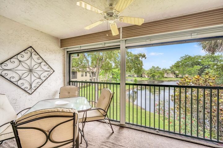 Property Photo:  3123 Carambola Circle S 3123  FL 33066 