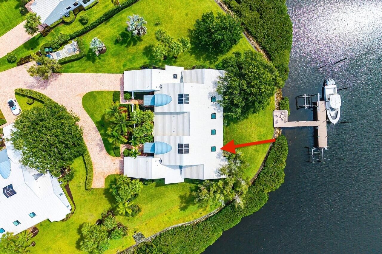 Property Photo:  3602 Captains Way  FL 33477 