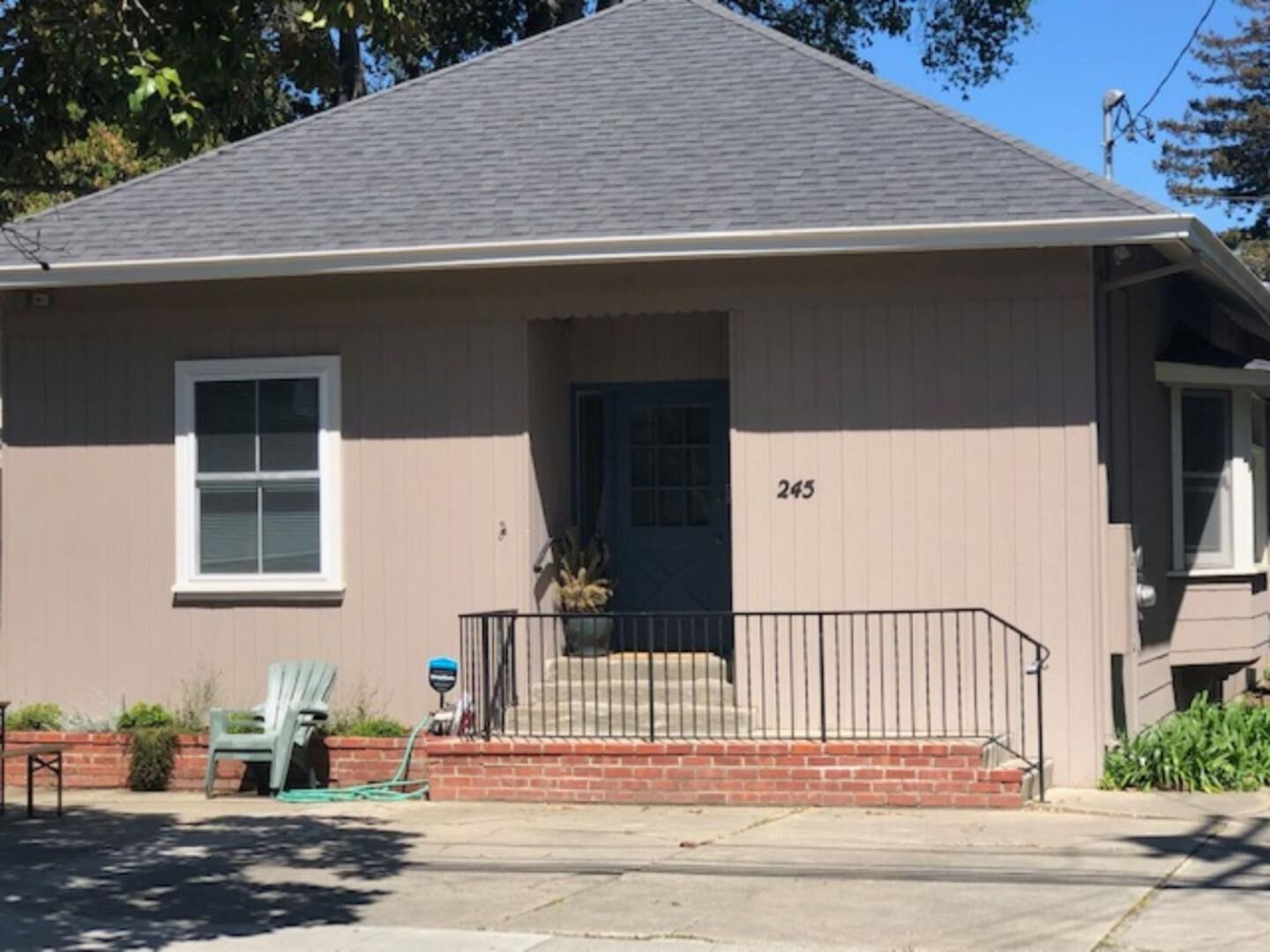 Property Photo:  245 Emerson Street A  CA 94301 