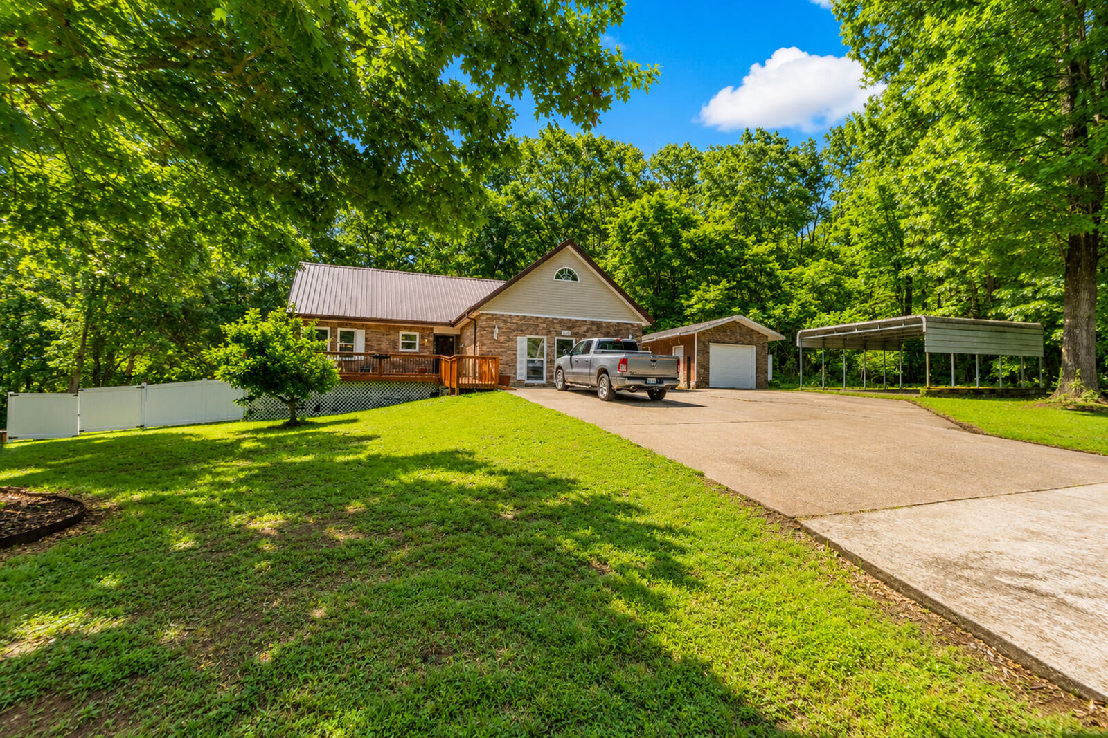 Property Photo:  185 Glenwood Circle  MO 65625 