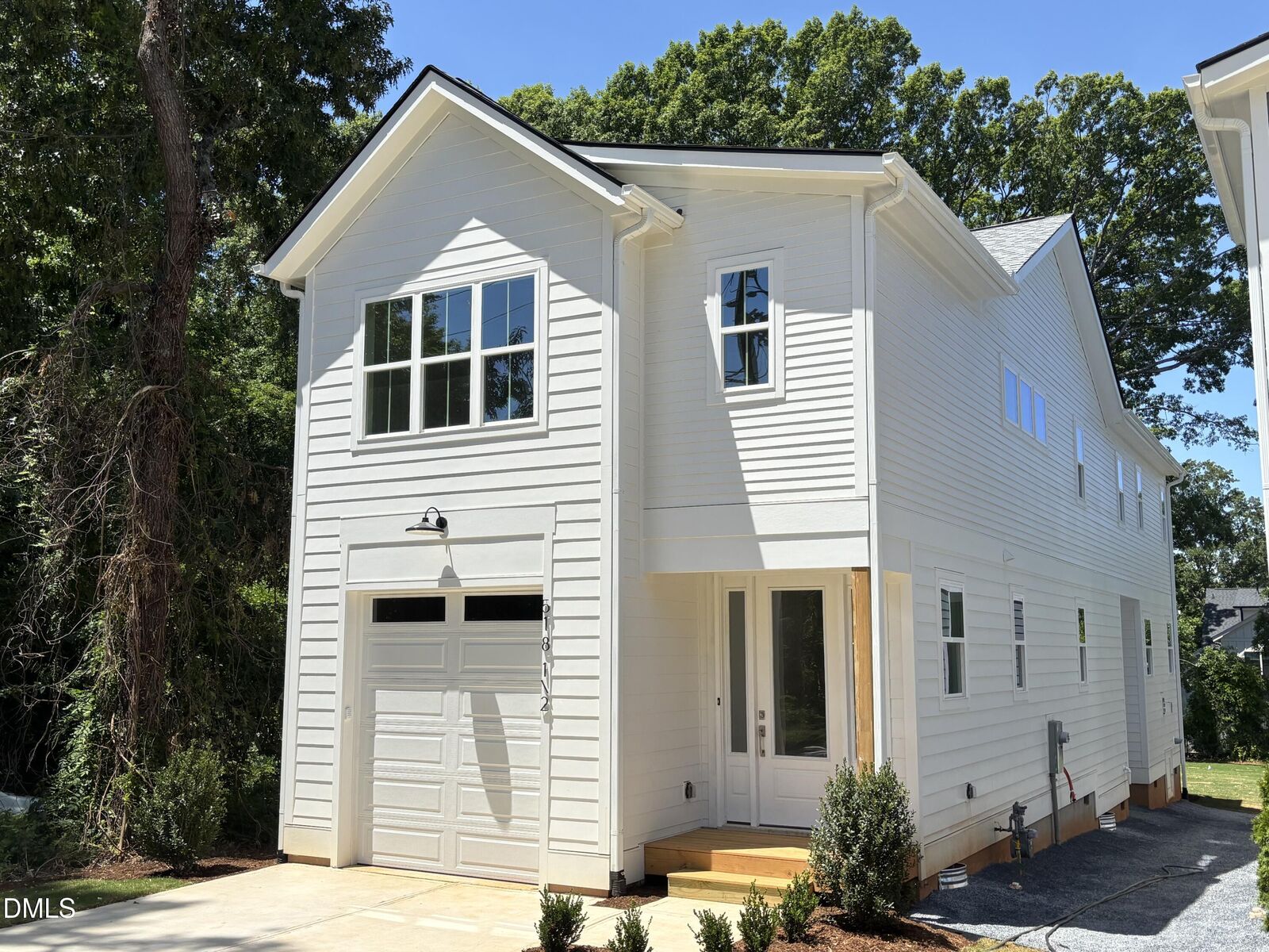 Property Photo: 518 Heather Drive 1/2 NC 27606