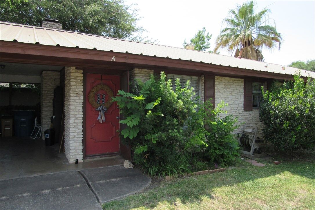 Property Photo:  2509 Trailside Drive A  TX 78704 