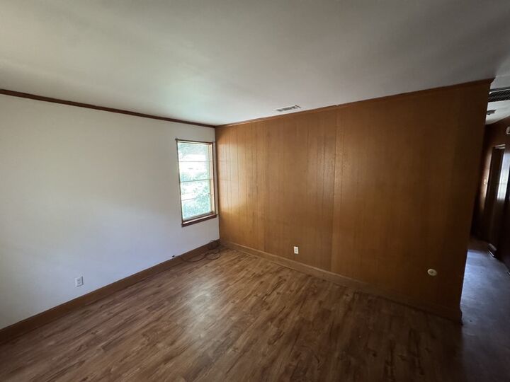 Property Photo:  1004-A 8th Avenue  GA 31701 