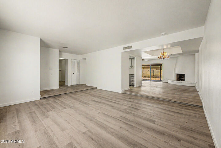 Property Photo: 5206 W Dailey Street AZ 85306