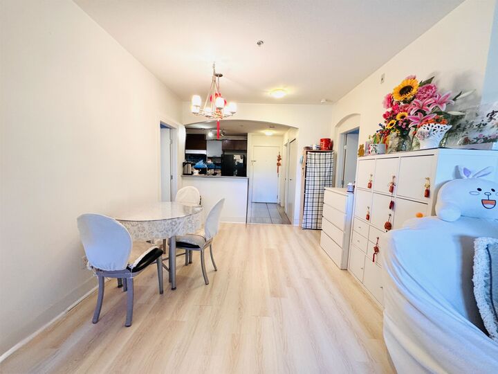 Property Photo: 6033 Katsura Street 116 BC V6Y 0B3