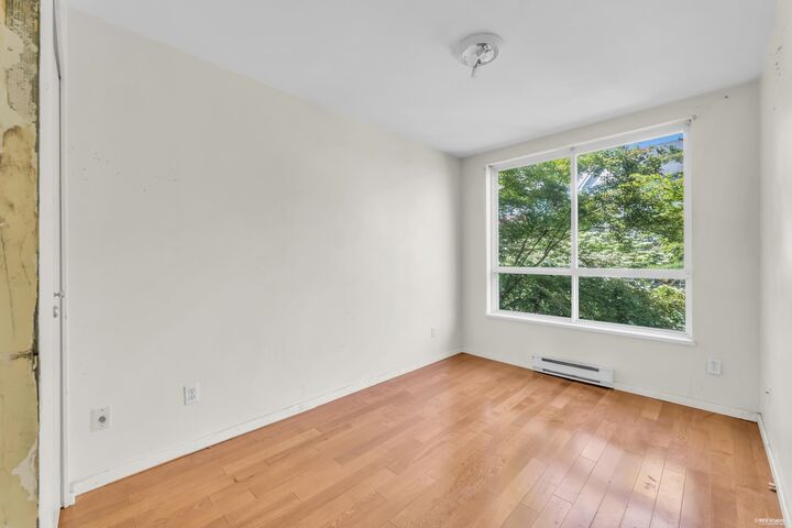 Property Photo: 6833 Village Grn 306 BC V5E 4M1