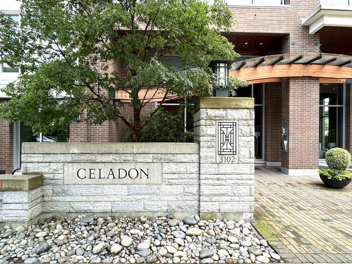 Property Photo: 3102 Windsor Gate 307 BC V3B 0J3