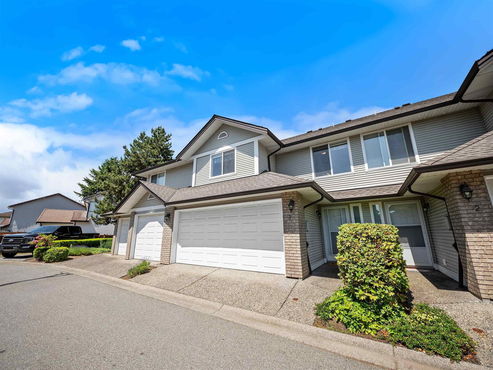 Property Photo: 1370 Riverwood Gate 3 BC V3B 7V7