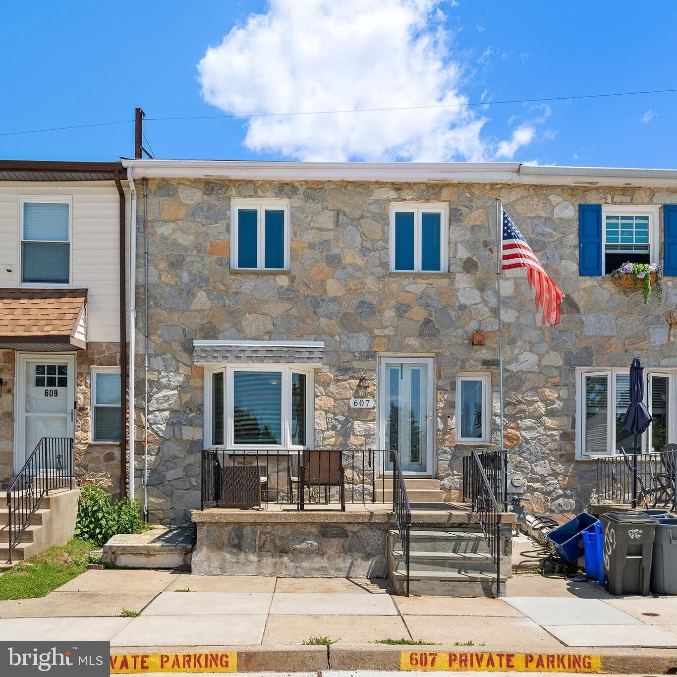 Property Photo:  607 Saint Anthony Lane  PA 19082 