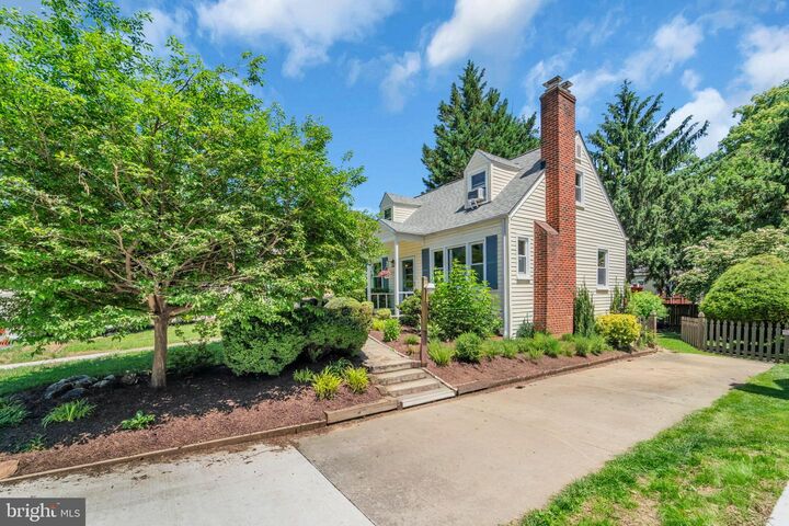 Property Photo: 10817 Madison Street MD 20895
