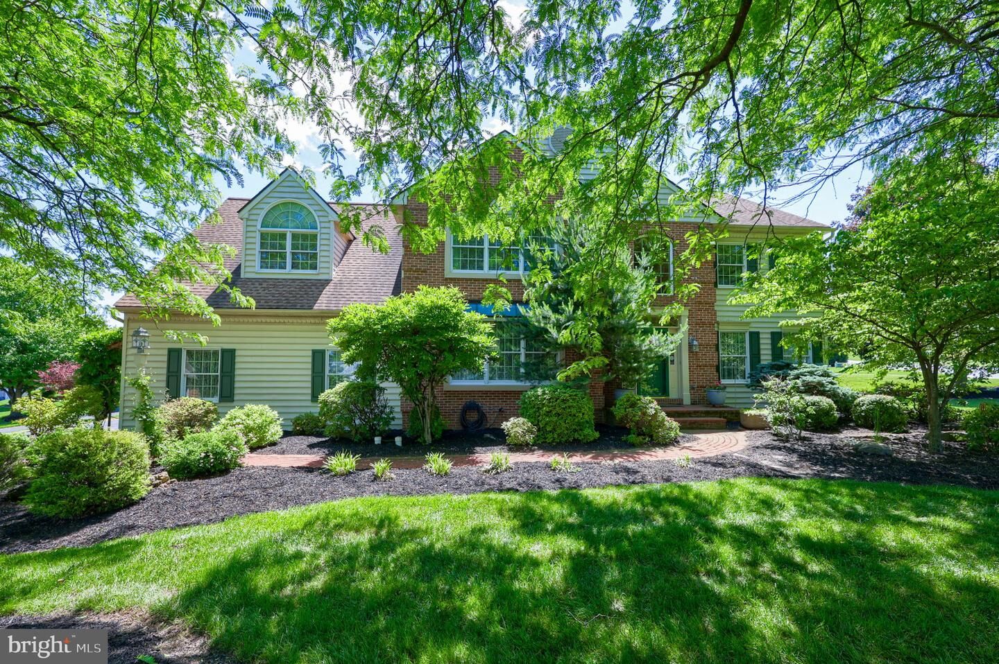 Property Photo:  404 Rhoda Drive  PA 17601 