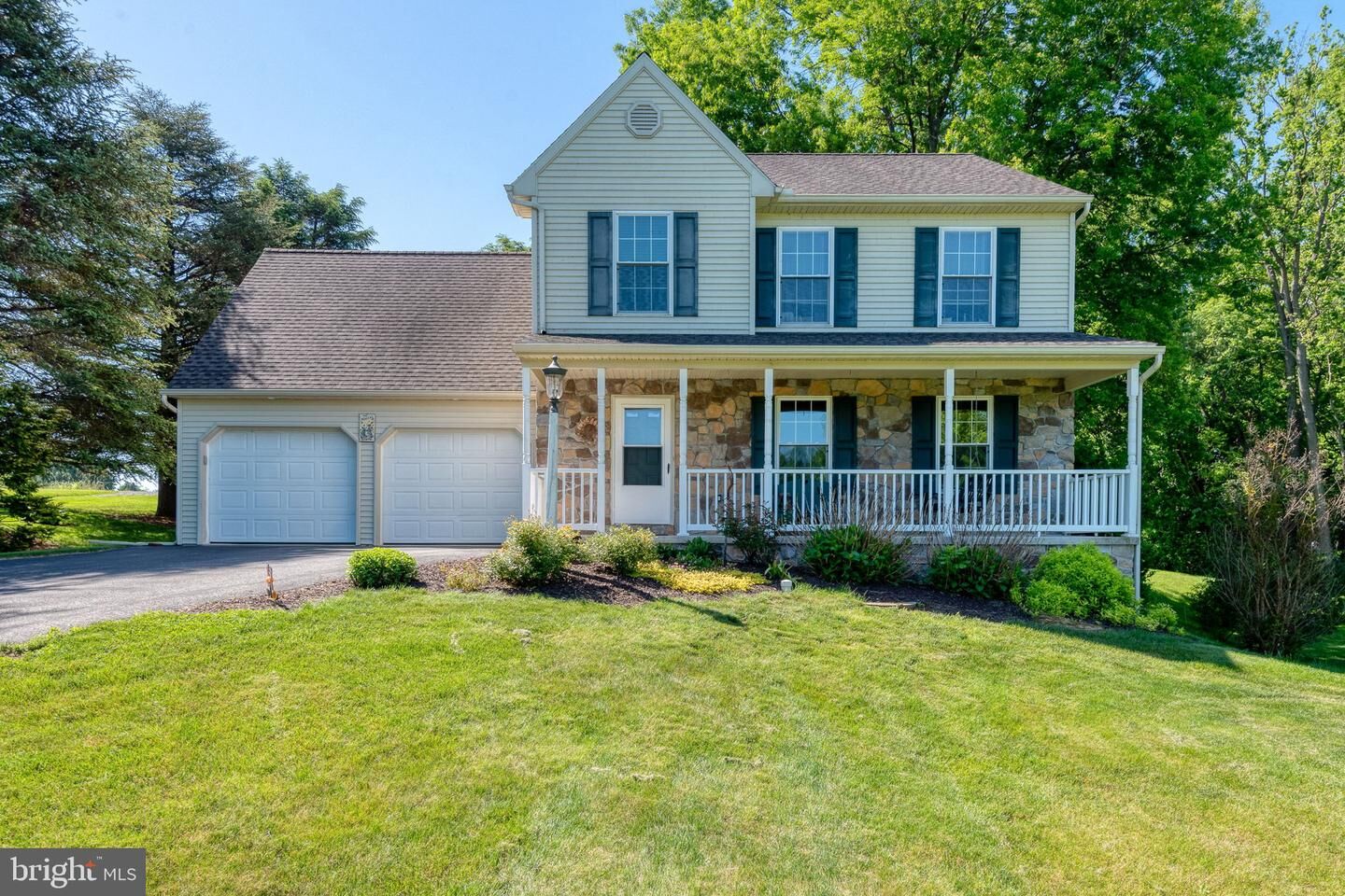 Property Photo:  1419 Drager Road  PA 17512 