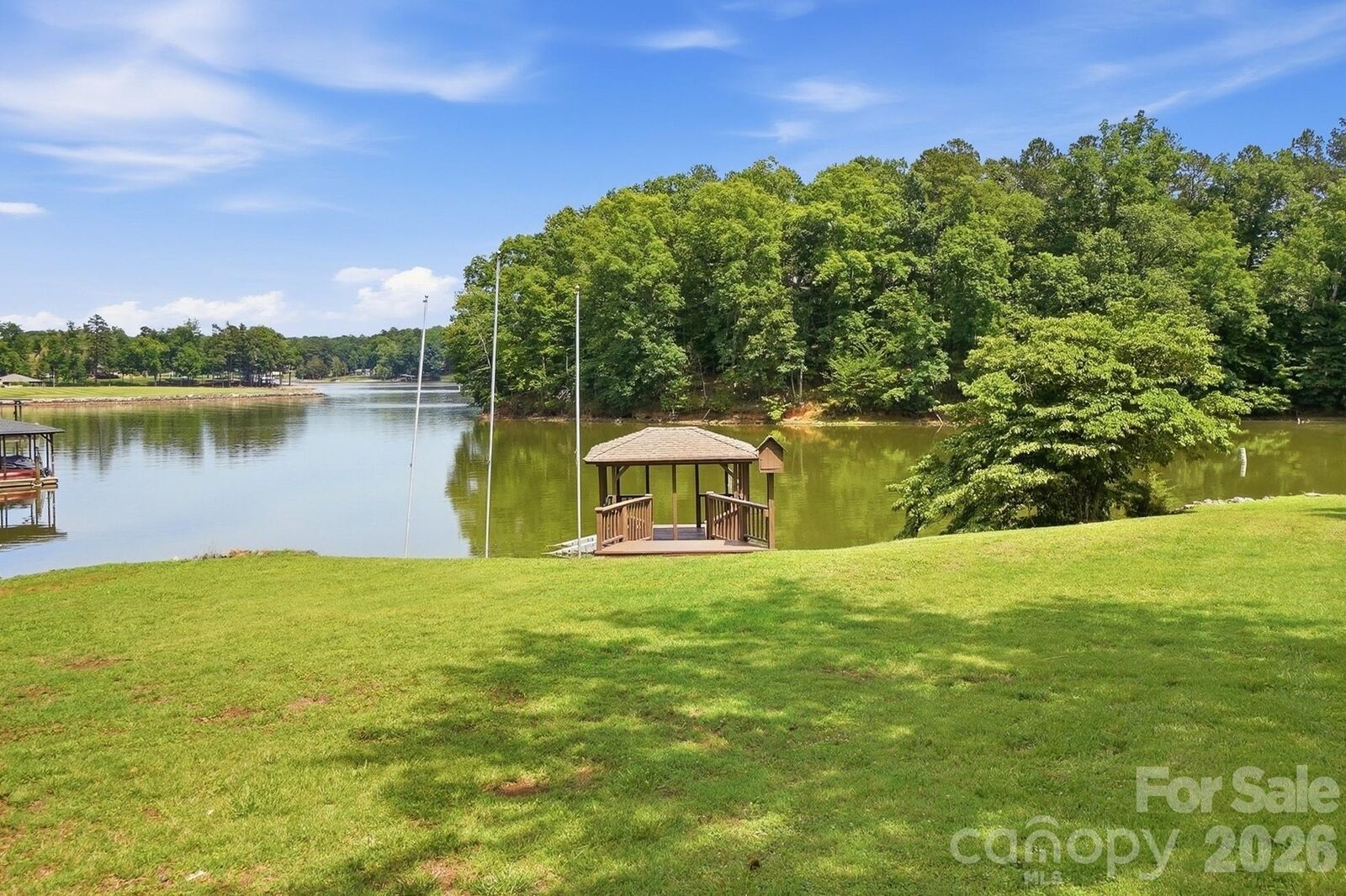 Property Photo: 204 Bay Shore Drive NC 28012