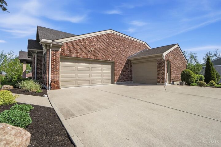 Property Photo: 3112 Renaissance Boulevard OH 45005