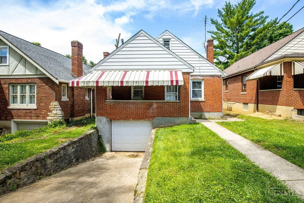 Property Photo:  6820 Vinewood Avenue  OH 45227 