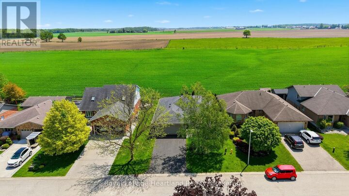 Property Photo:  580 Maple Avenue North  ON N4W 3G5 