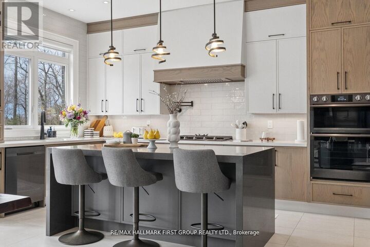 Property Photo: 506 Rougemount Drive ON L1W 2B9