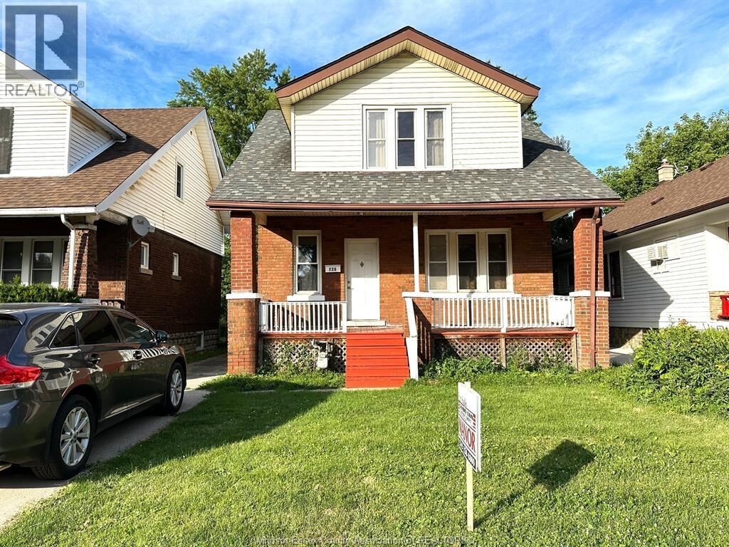 Property Photo: 726 Partington ON N9B 2N7
