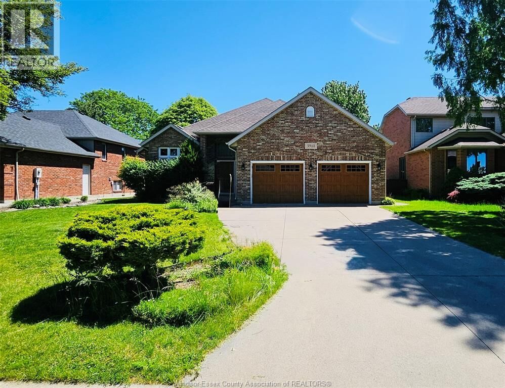 Property Photo: 3918 Northway Avenue ON N9G 2P9
