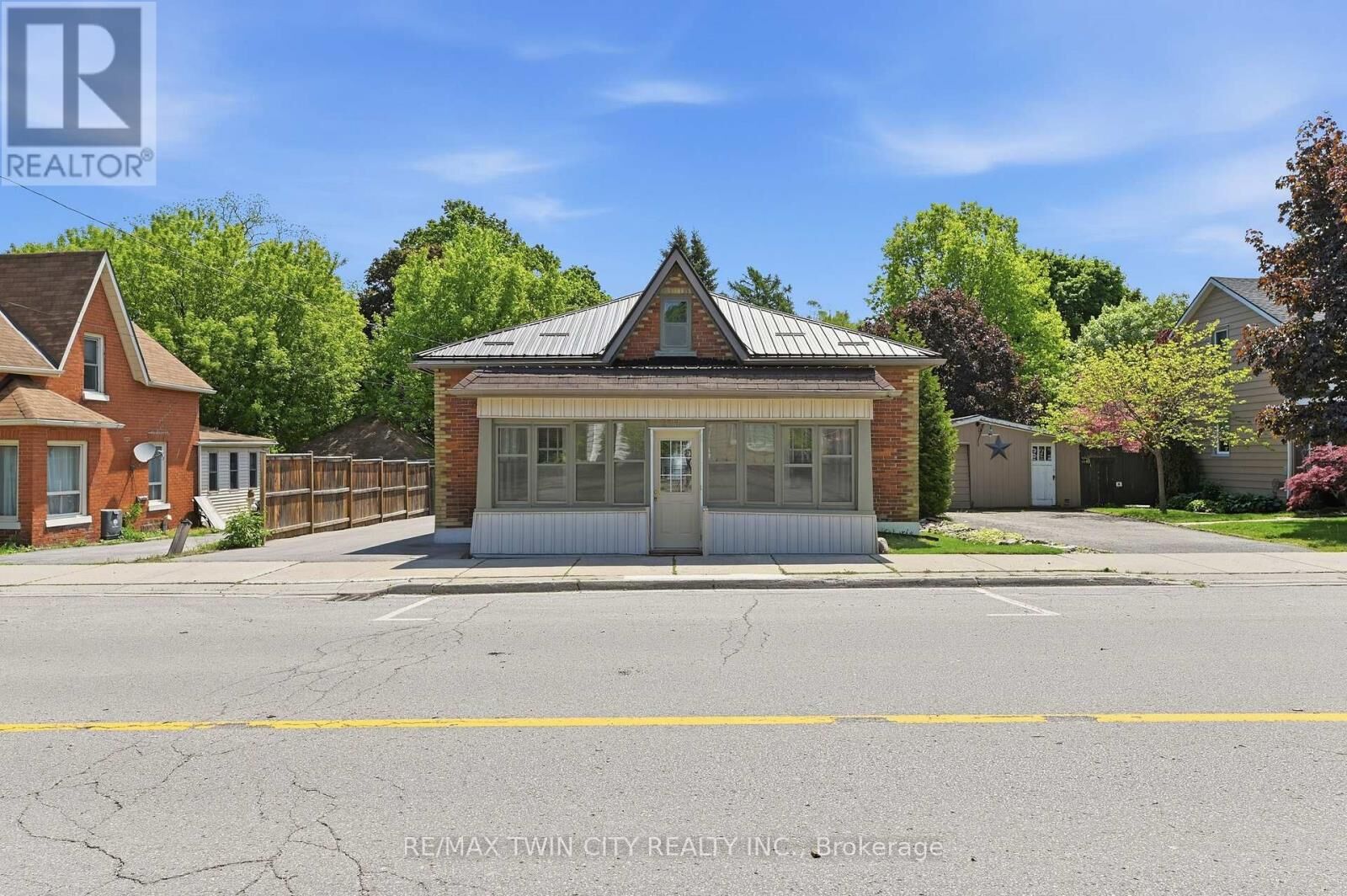 Property Photo: 277 Main Street ON N4B 2M6