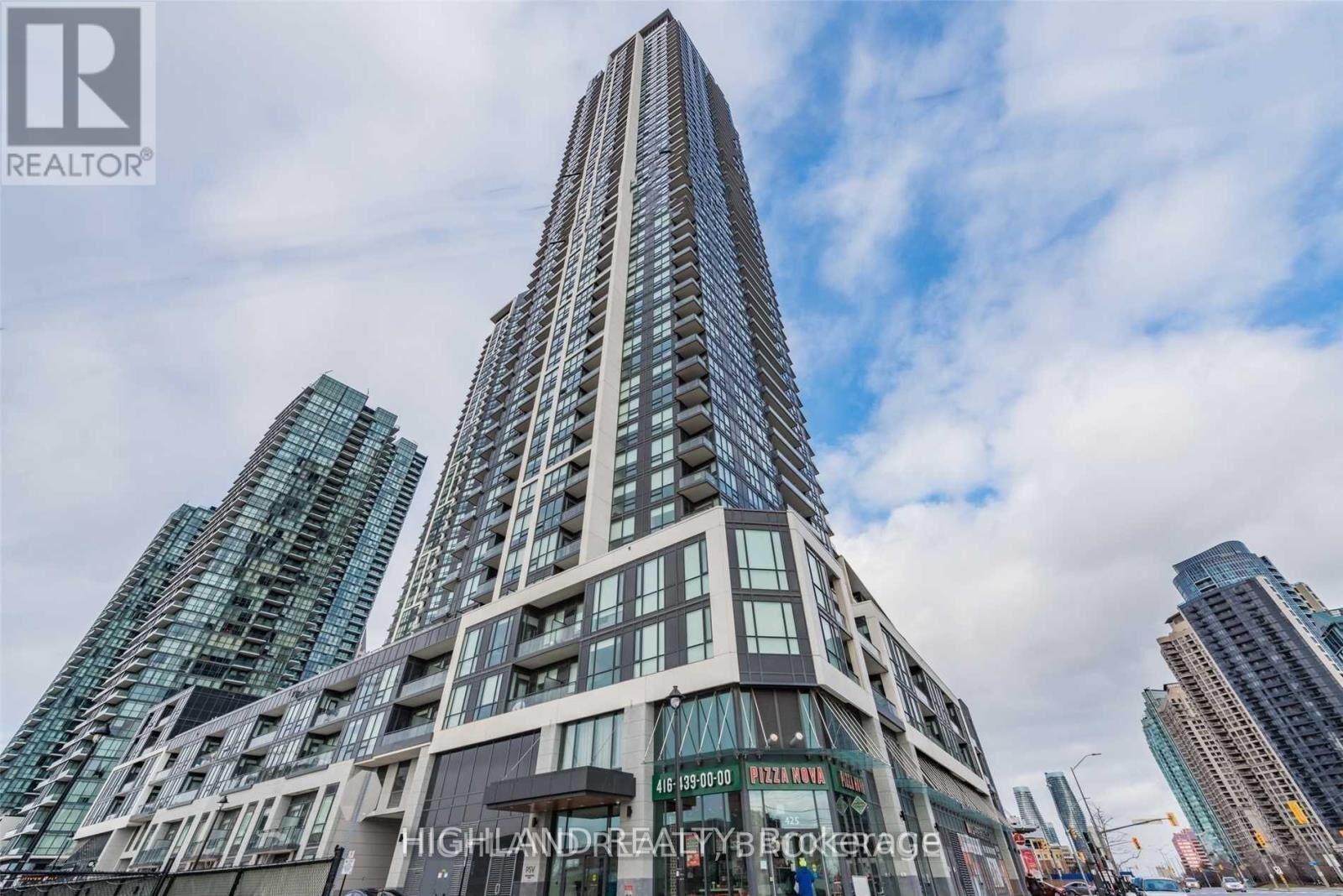 Property Photo: 4011 Brickstone Mews 3109 ON L5B 0J7