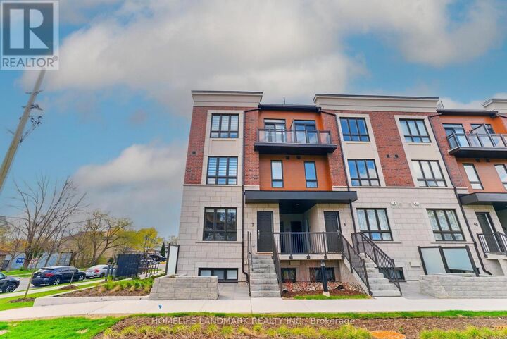 Property Photo: 4015 Hickory Drive 2 ON L4W 1L1