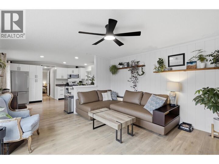 Property Photo:  840 Klahanie Drive  BC V2C 5R2 
