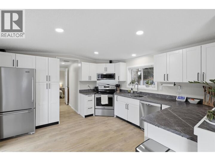 Property Photo:  840 Klahanie Drive  BC V2C 5R2 