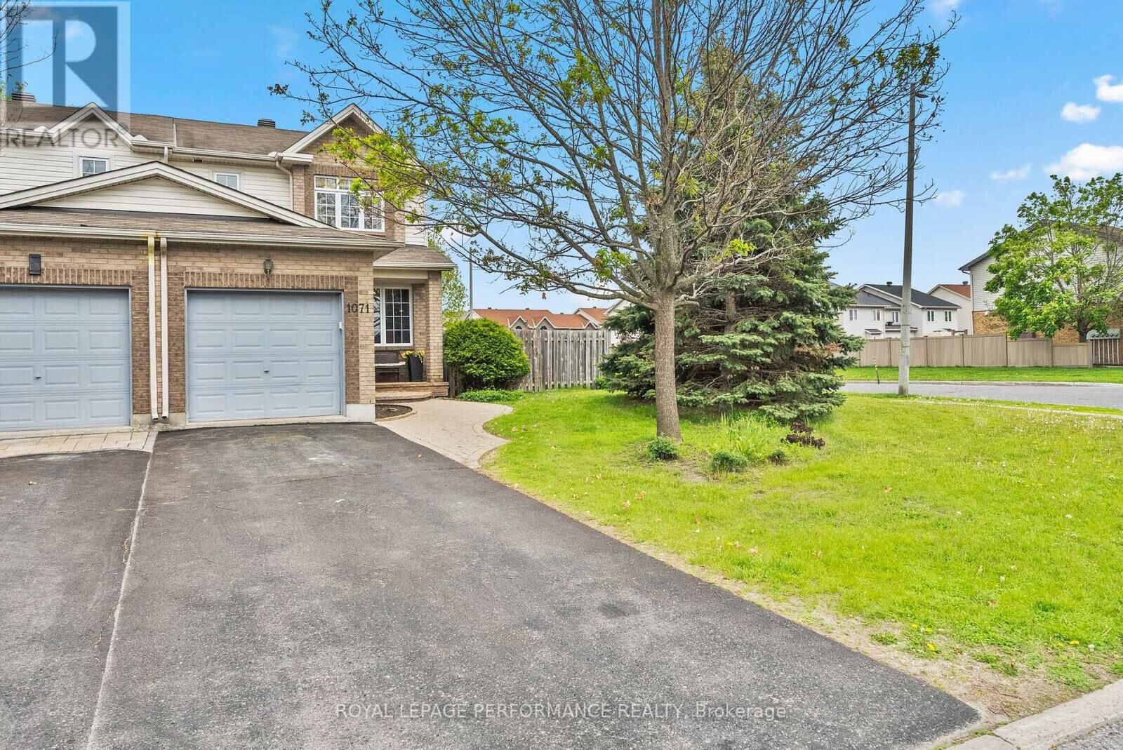Property Photo: 1071 Brasseur Crescent ON K4A 5A1