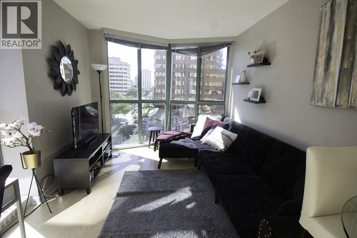 Property Photo:  1188 Howe Street 802  BC V6Z 2S8 