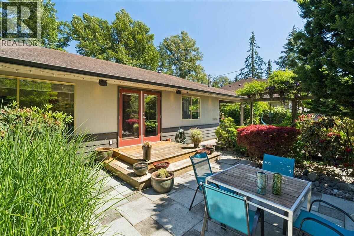 Property Photo: 11626 243rd Street BC V4R 1M1
