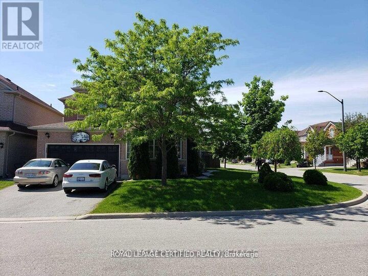 Property Photo:  5890 Tampico Way  ON L5M 6Y9 
