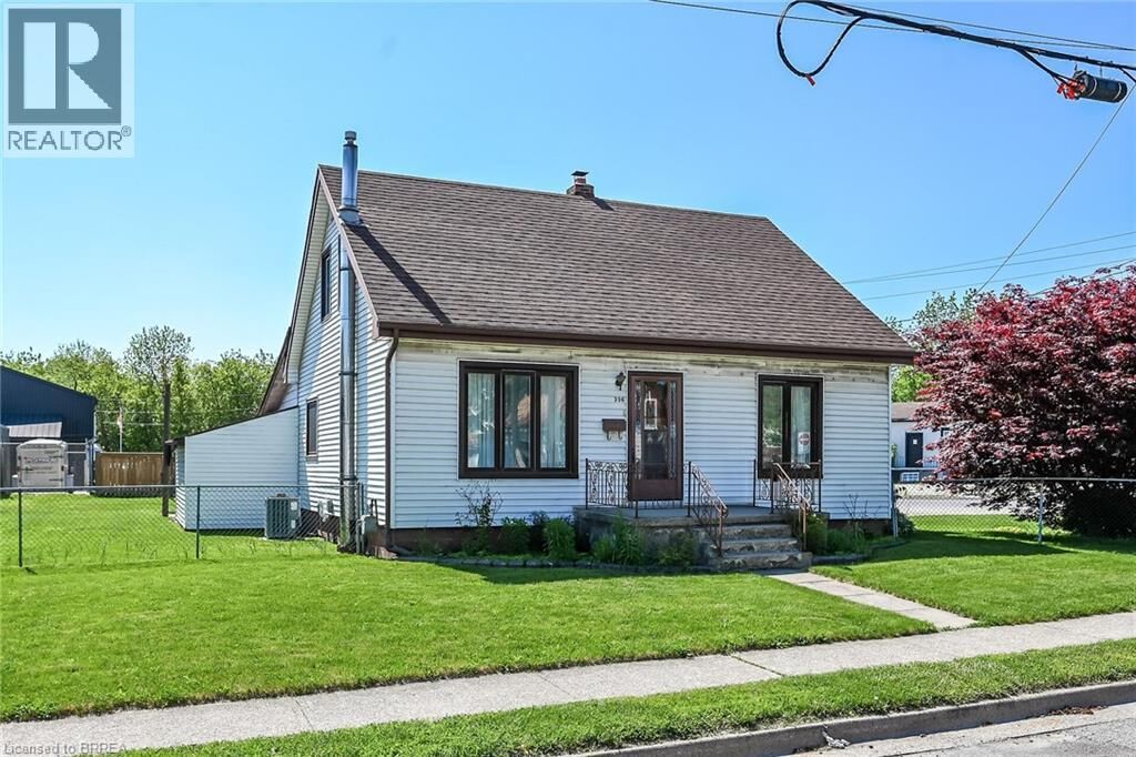 Property Photo:  396 Brock Street  ON N3S 5Y7 