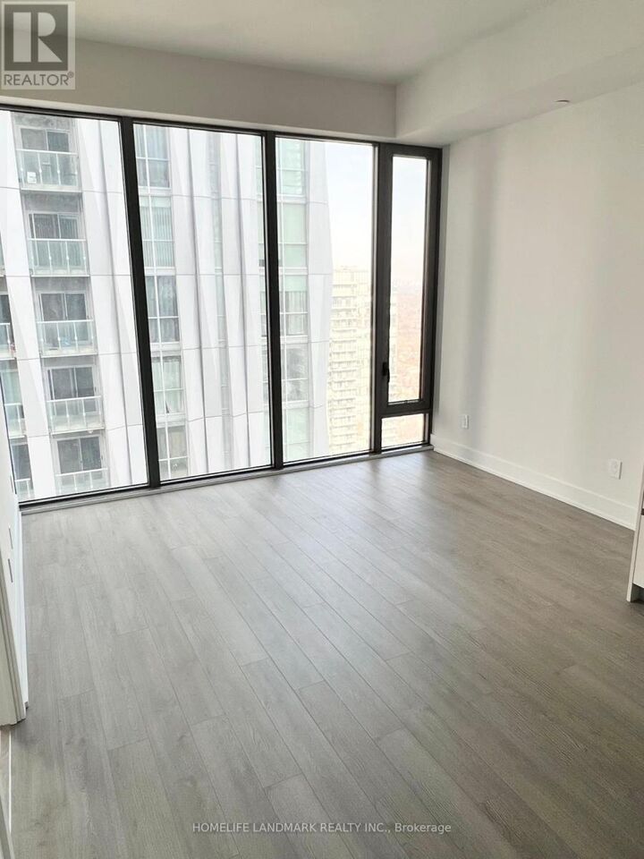 Property Photo:  8 Cumberland Street 3808  ON M4W 0B6 