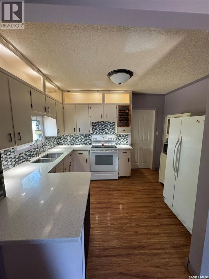 Photo de la propriété:  237 Perkins Street  SK S4A 0C3 