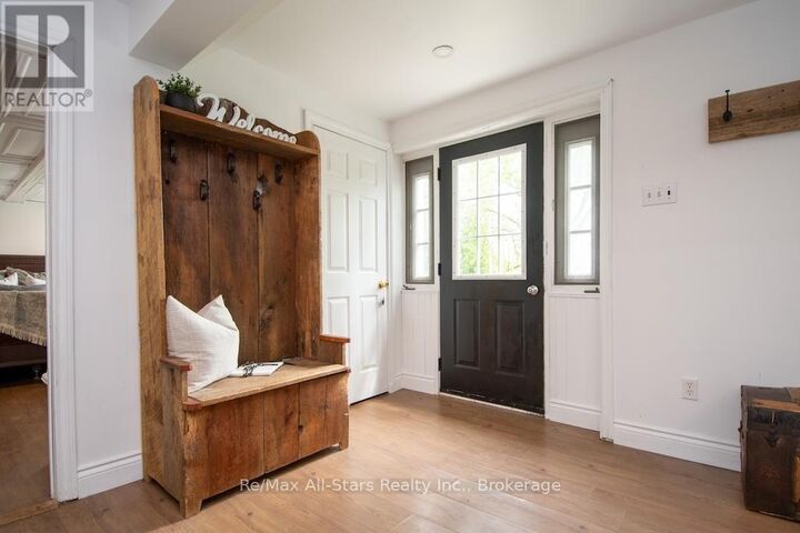Property Photo: 9 Riverside Dr Drive ON K9V 0H6