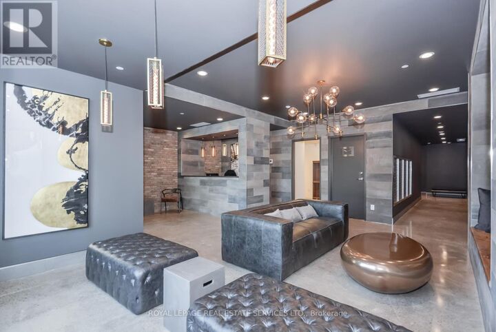Property Photo: 53 Arthur Street South 314 ON N1E 0P5