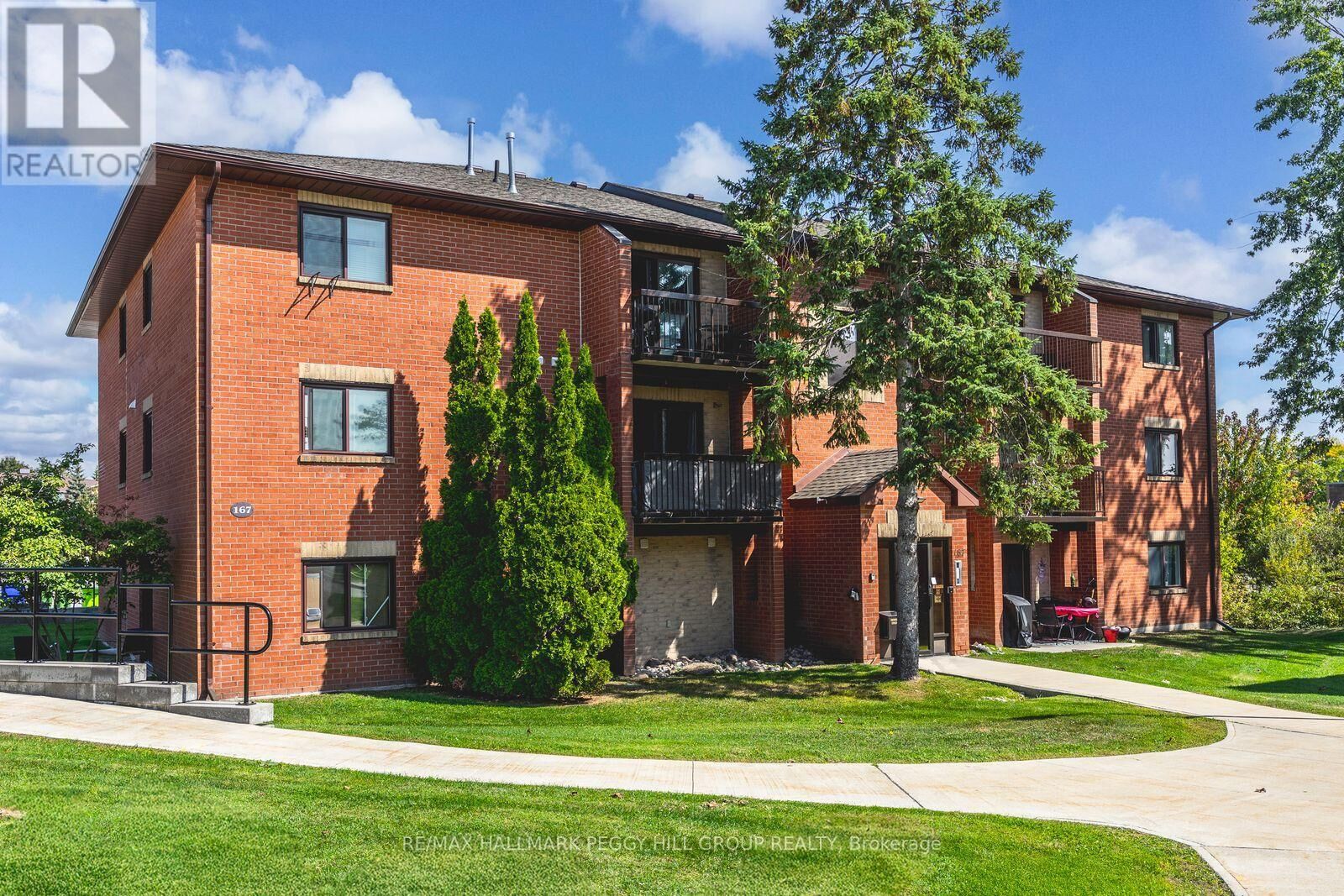 Property Photo: 167 Edgehill Drive E9 ON L4N 1L9