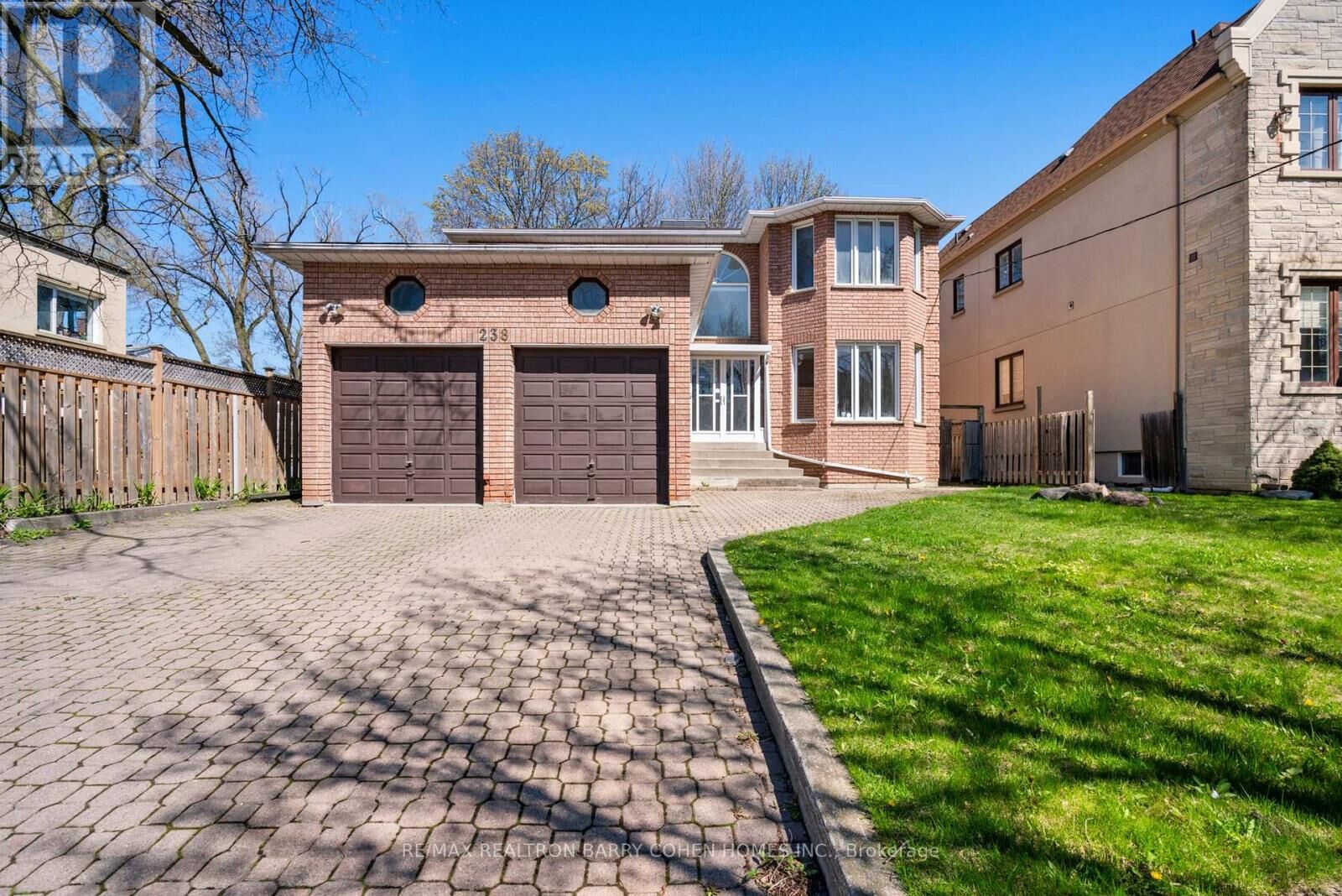 Property Photo: 238 Spring Garden Avenue ON M2N 3G9